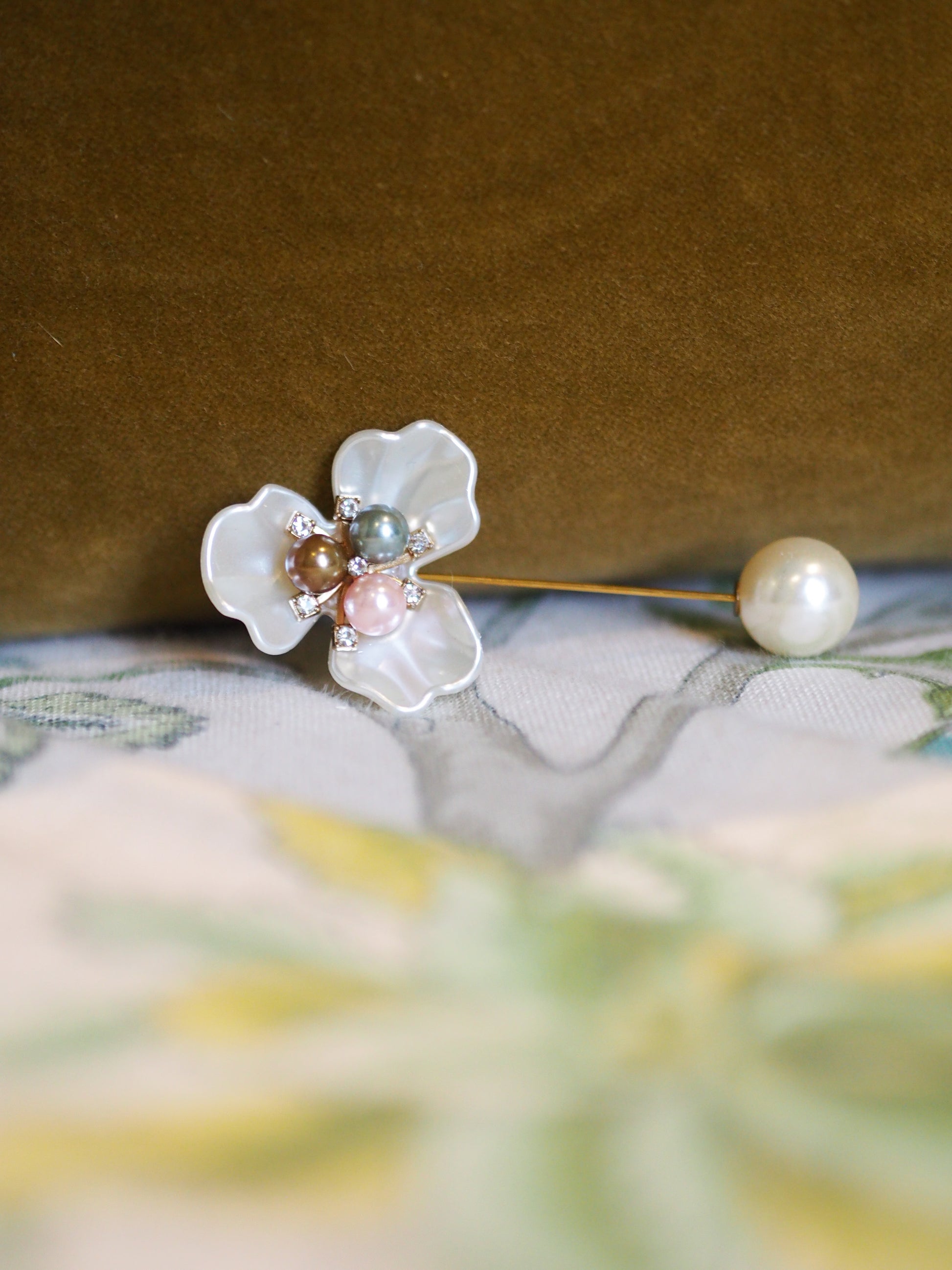Orchid Pearl Brooch & Hat Pin