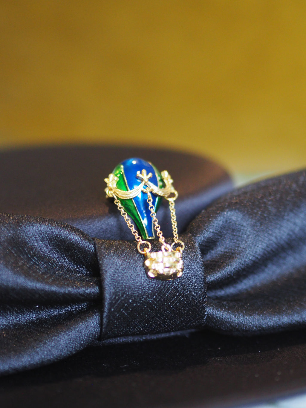 Hot Air Balloon Brooch - Blue