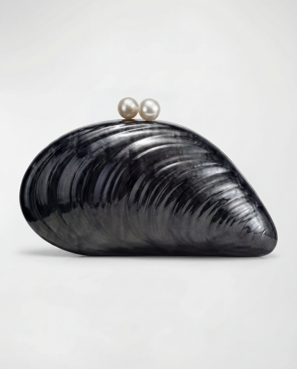 Mussel Shell Clutch