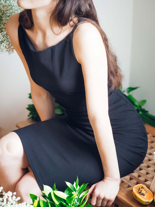 Black Dress With Ruched Waist Boat Neck 